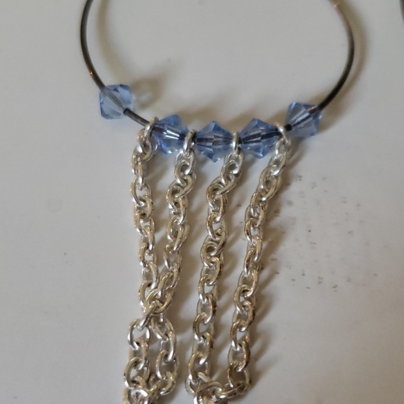 ๐ Blue and Silver Dangly Hoop Earrings - Picture 3 of 3